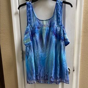 ONE WORLD Blue Tie-Dye lined cold shoulder blouse, EUC
